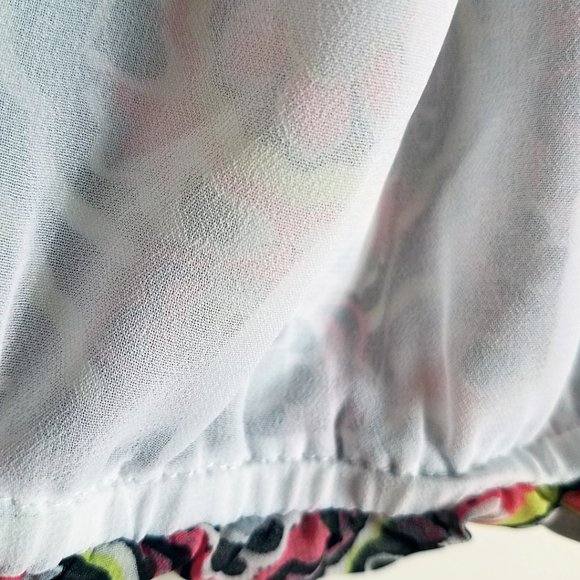 Women's Semi Sheer Flower Power Hearts Surround Top Shirt & Tank Top Set - Picture 5 of 14